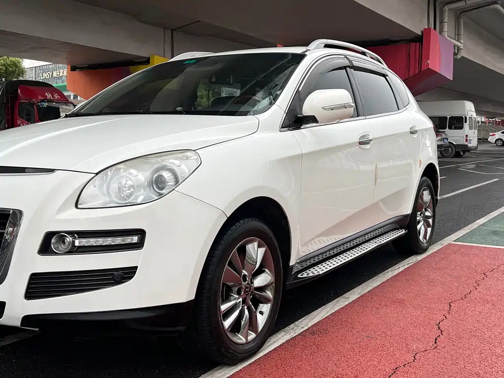 Luxgen Dai 7 SUV 2014 2.2T Two-Wheel Drive Smart Model 2014 - thumbnail 2