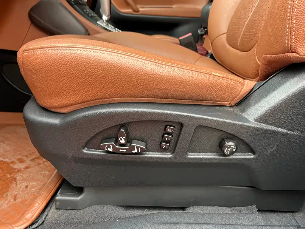 Luxgen Dai 7 SUV 2014 2.2T Two-Wheel Drive Smart Model 2014 - thumbnail 20