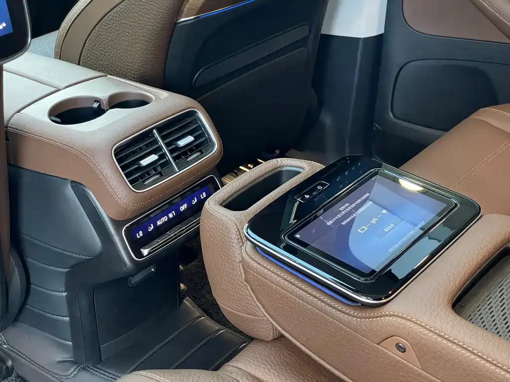 Mercedes-Benz Mercedes-Benz GLS 2024 GLS 450 4MATIC Luxury 2024 - thumbnail 14