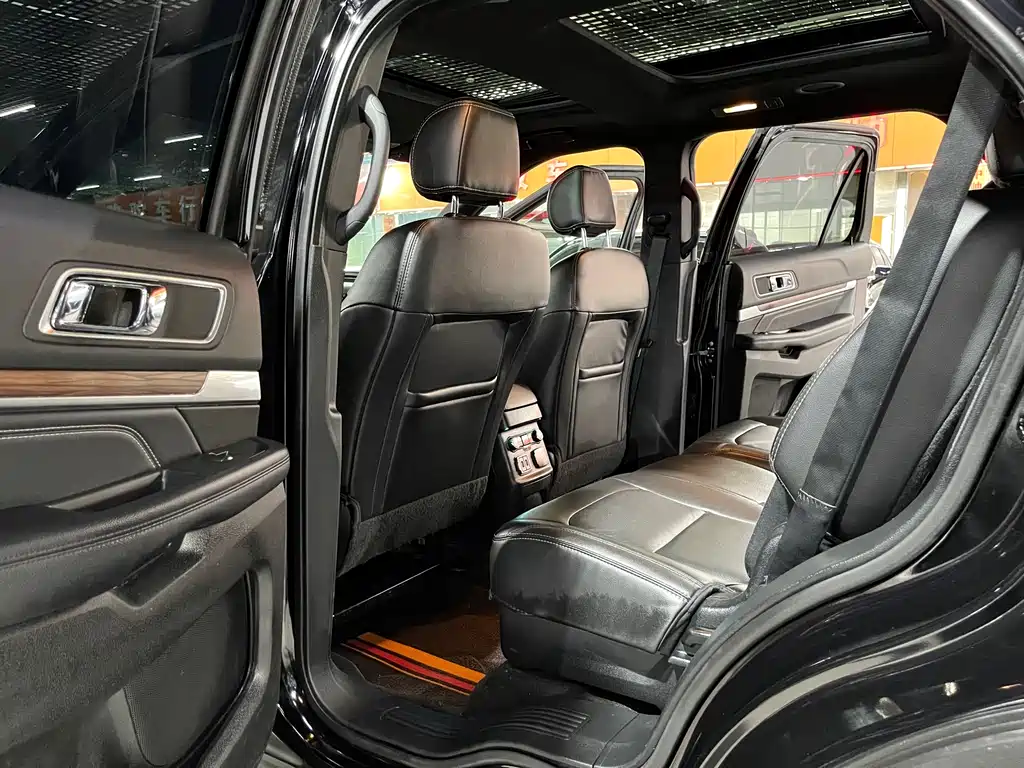 Ford Ford Explorer (Imported) 2016 Model 2.3T Elite Version 2018 - thumbnail 11