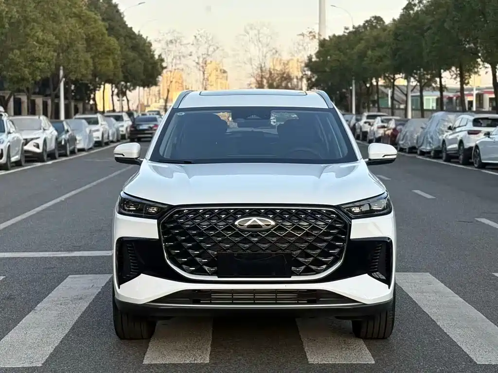 Chery Tiggo 8 PLUS 2025 Model 290TGDI DCT Wind Edition 2025 - thumbnail 2