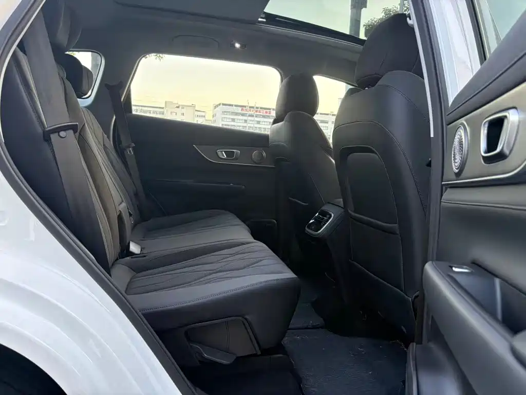 Chery Tiggo 8 PLUS 2025 Model 290TGDI DCT Wind Edition 2025 - thumbnail 8