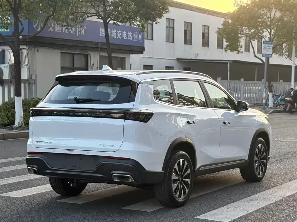 Chery Tiggo 8 PLUS 2025 Model 290TGDI DCT Wind Edition 2025 - thumbnail 16