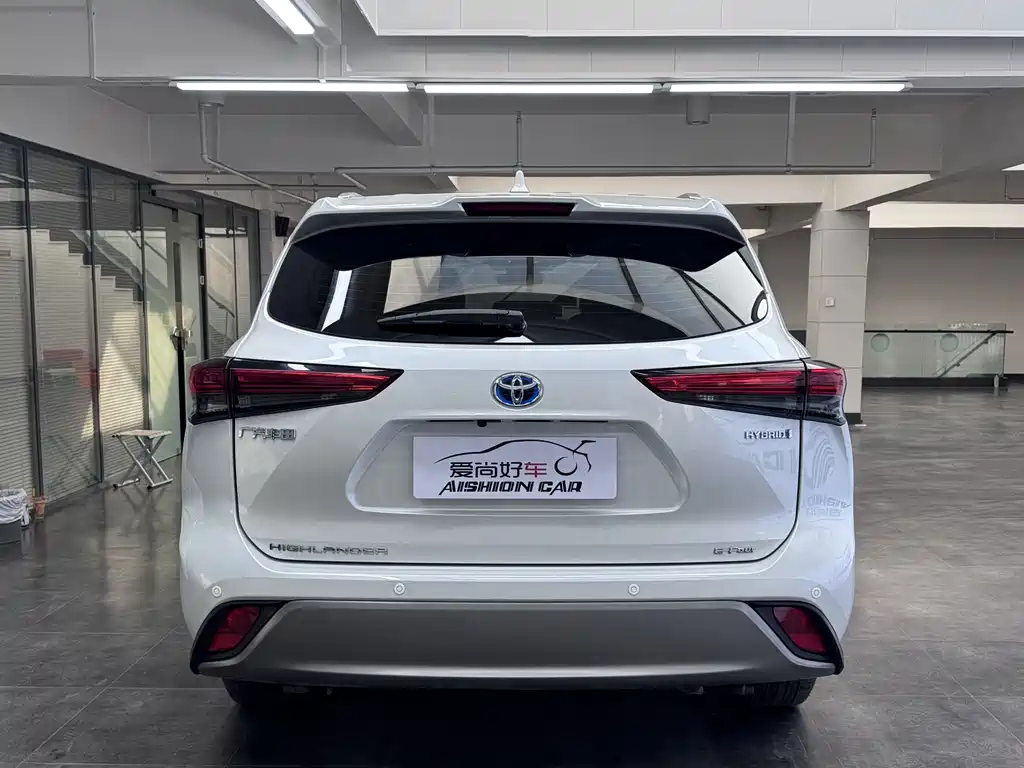 Toyota Toyota Highlander 2023 2.5L Intelligent Electric Hybrid AWD Luxury 7-seater 2024 - thumbnail 6
