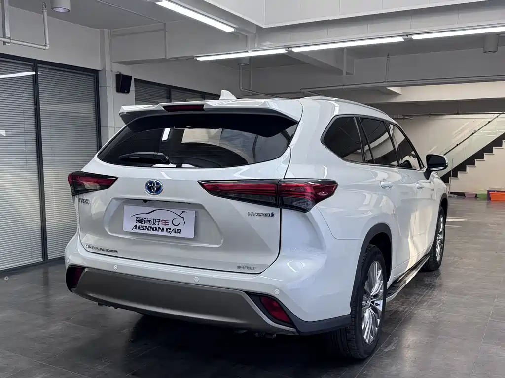 Toyota Toyota Highlander 2023 2.5L Intelligent Electric Hybrid AWD Luxury 7-seater 2024 - thumbnail 7