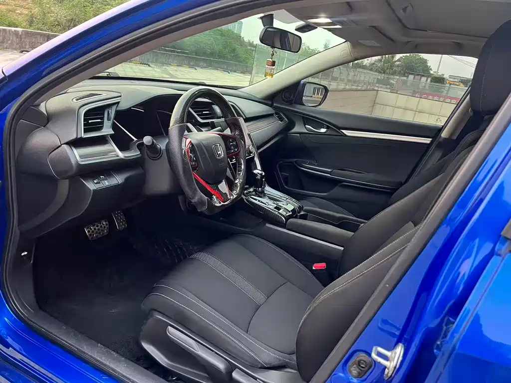 Honda Honda Civic 2019 220TURBO CVT Sport Version China V 2019 - thumbnail 7