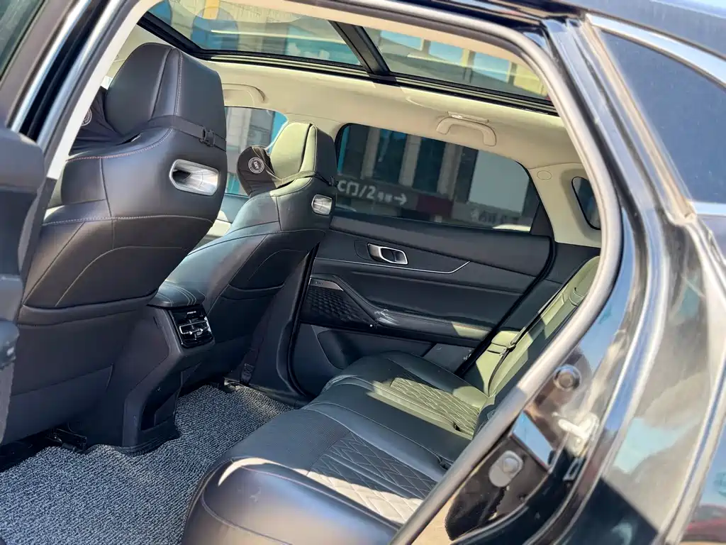 Changan Changan UNI-K 2021 2.0T Excellent Edition 2021 - thumbnail 8
