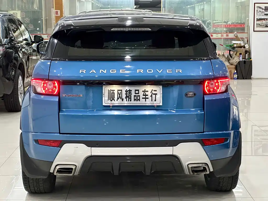 Land Rover Range Rover Evoque 2014 2.0T 5-door Dynamic SE 2014 - thumbnail 4