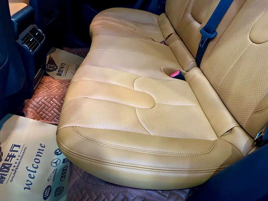 Land Rover Range Rover Evoque 2014 2.0T 5-door Dynamic SE 2014 - thumbnail 24