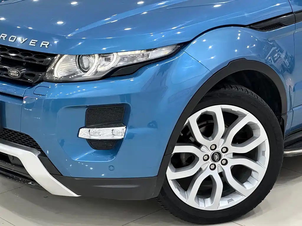 Land Rover Range Rover Evoque 2014 2.0T 5-door Dynamic SE 2014 - thumbnail 25