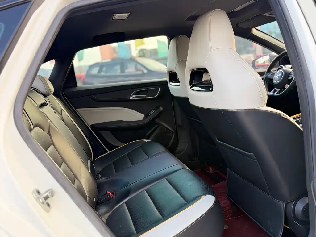 MG MG6 2021 Pro 1.5T Automatic Trophy Luxury Edition 2022 - thumbnail 12