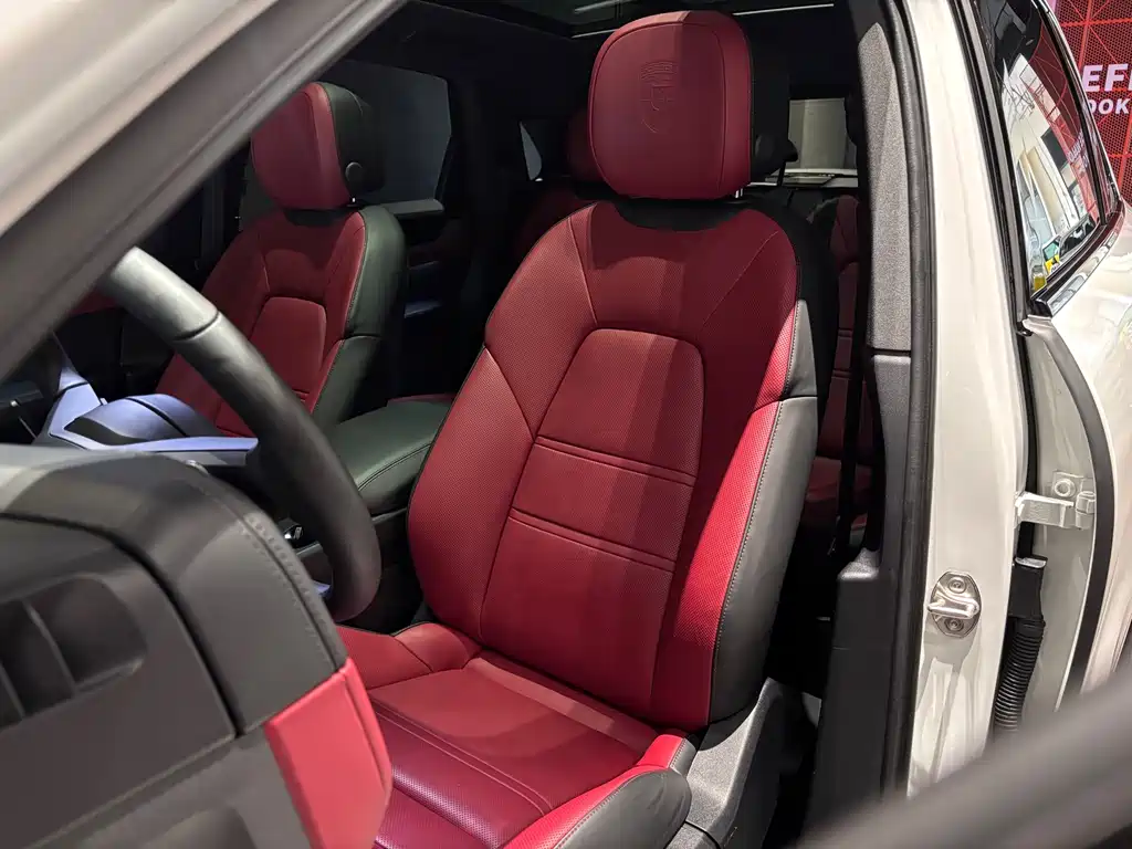 Porsche Porsche Cayenne 2024 Model Cayenne 3.0T 2024 - thumbnail 8