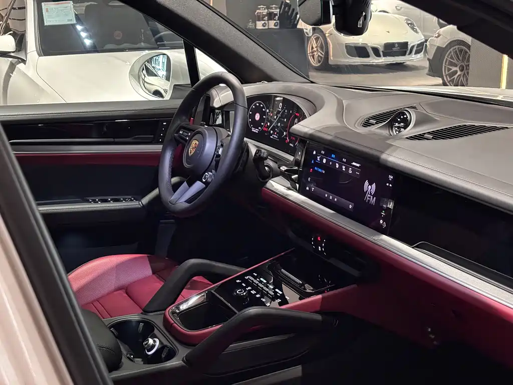 Porsche Porsche Cayenne 2024 Model Cayenne 3.0T 2024 - thumbnail 13