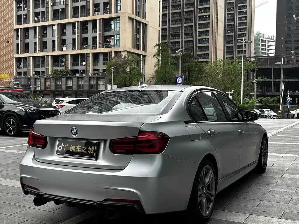 BMW BMW 3 Series 2018 320Li M Sport Black Night Edition 2018 - thumbnail 7