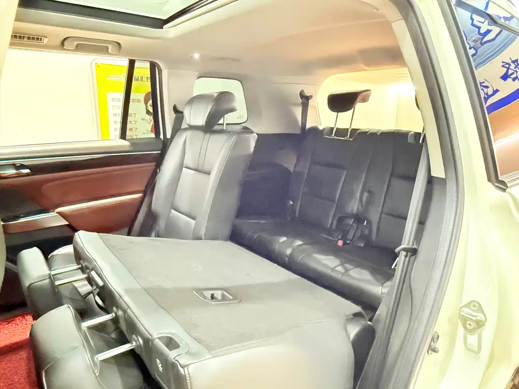GAC Trumpchi GAC Trumpchi GS8 2017 320T Two-Wheel Drive Luxury Smart-Link Edition (Seven Seats) 2017 - thumbnail 13