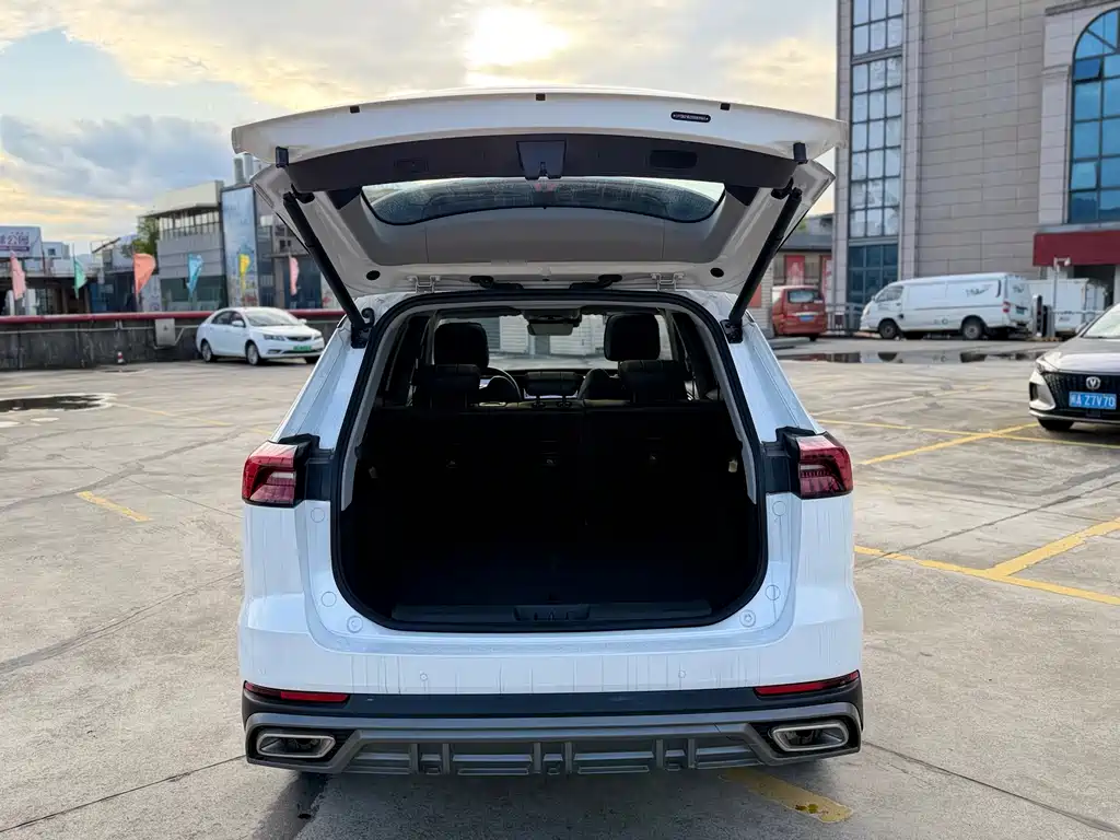 Chery Chery Tiggo 8 Pro 2024 Champion Edition 290T 2WD Ultimate 5-seat 2024 - thumbnail 11