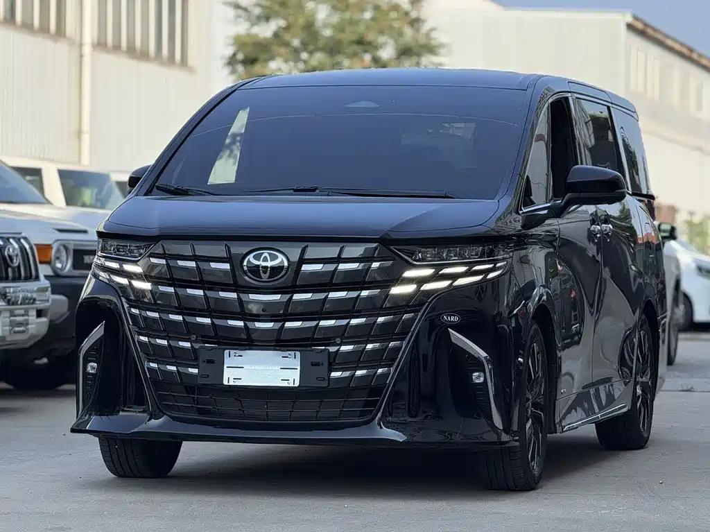 Toyota Toyota Alphard 2025 Model Hybrid 2.5L Premium Gold Edition 2026
