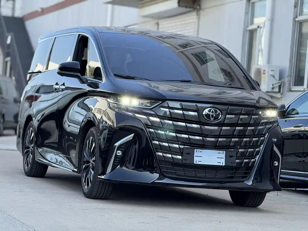 Toyota Toyota Alphard 2025 Model Hybrid 2.5L Premium Gold Edition 2026 - thumbnail 3