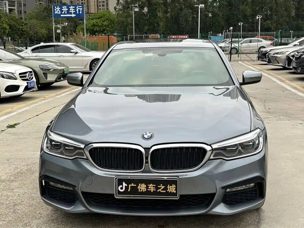 BMW BMW 5 Series (Imported) 2018 Model 530i M Sport Package 2018 - thumbnail 2