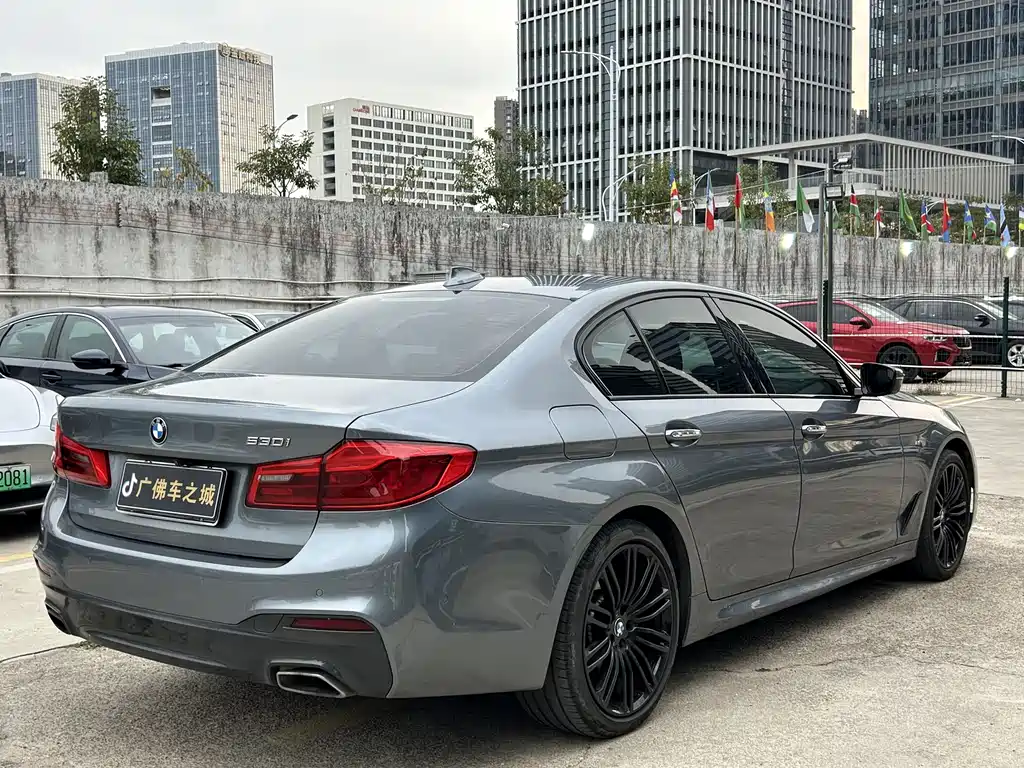 BMW BMW 5 Series (Imported) 2018 Model 530i M Sport Package 2018 - thumbnail 7