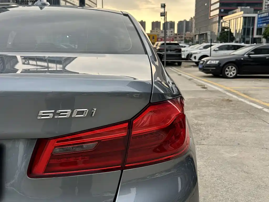 BMW BMW 5 Series (Imported) 2018 Model 530i M Sport Package 2018 - thumbnail 20