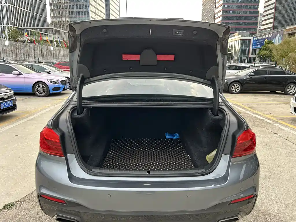 BMW BMW 5 Series (Imported) 2018 Model 530i M Sport Package 2018 - thumbnail 21