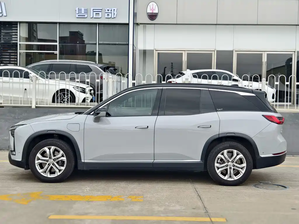 NIO NIO ES8 2020 580KM 6-seater 2022 - thumbnail 3
