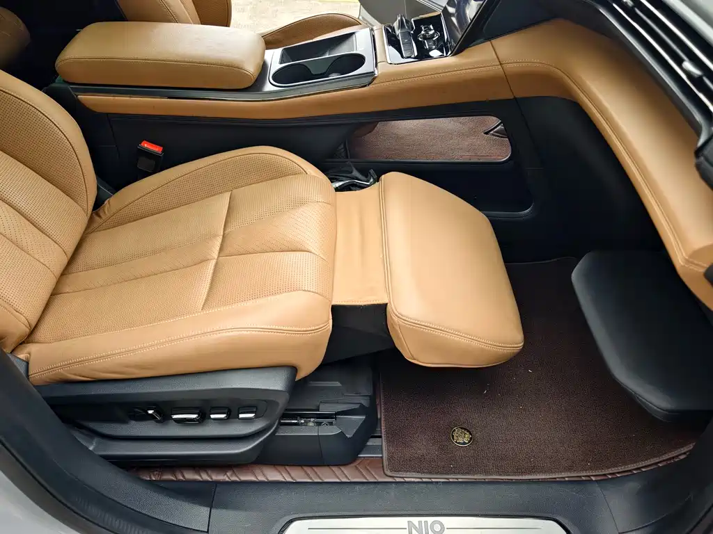NIO NIO ES8 2020 580KM 6-seater 2022 - thumbnail 9