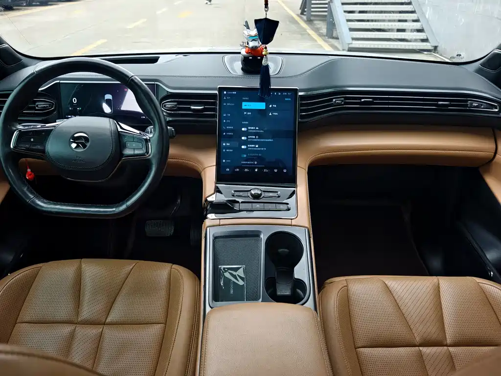 NIO NIO ES8 2020 580KM 6-seater 2022 - thumbnail 13