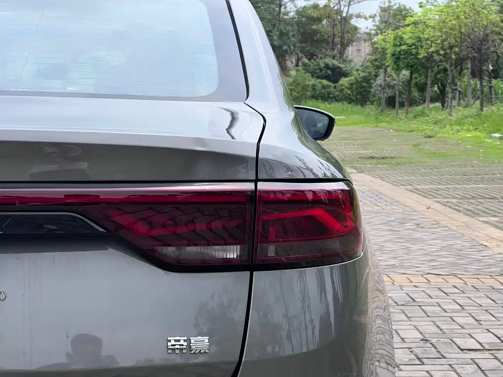 Geely Auto Geely Emgrand 2022 4th Generation 1.5L CVT Flagship 2022 - thumbnail 16