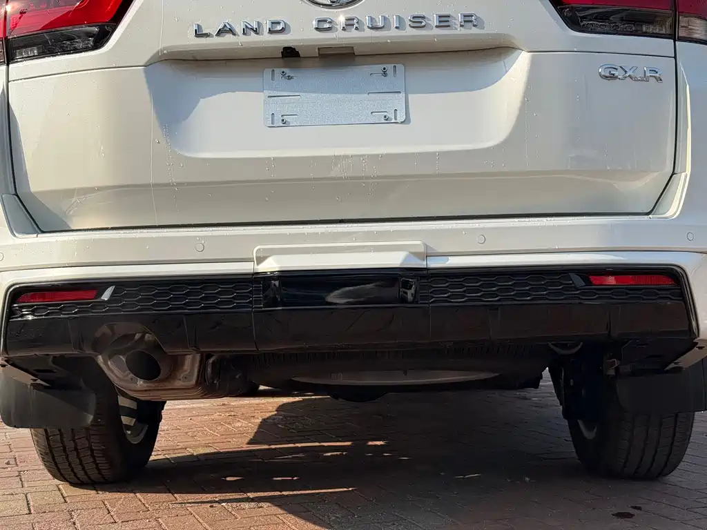 Toyota Land Cruiser LC300 2026 Model 4.0L Middle East Version 2026 - thumbnail 10