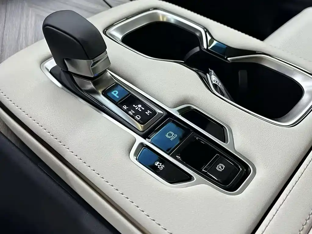 Lexus Lexus LM 2025 350h Seven-seat Elegant Version 2026 - thumbnail 6