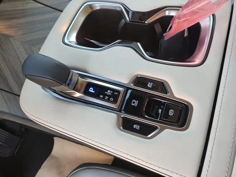 Lexus Lexus LM 2025 350h Seven-seat Elegant Version 2026 - thumbnail 12