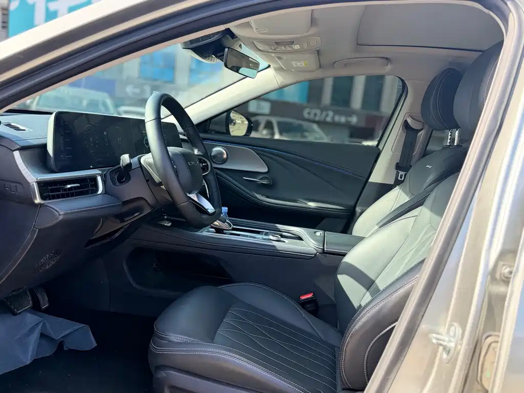 Chery Arrizo 8 2022 1.6T DCT Shang 2023 - thumbnail 8