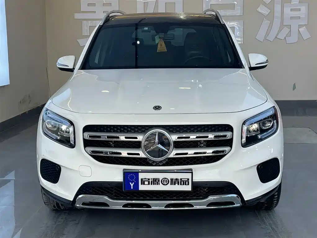 Mercedes-Benz Mercedes-Benz GLB 2020 Facelift GLB 200 Style 2020 - thumbnail 2