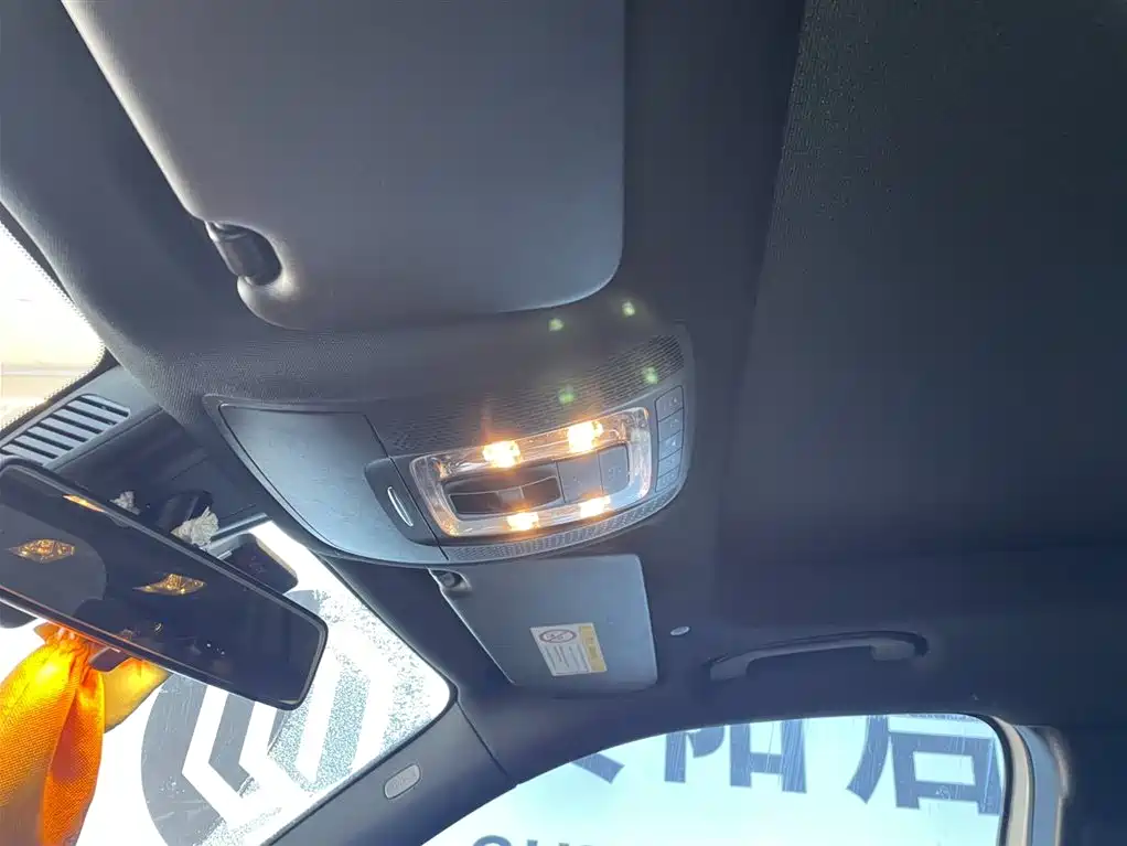 Mercedes-Benz Mercedes-Benz GLB 2020 Facelift GLB 200 Style 2020 - thumbnail 12