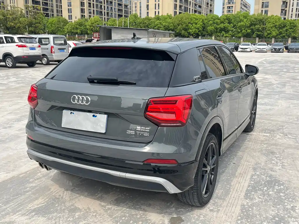 Audi Audi Q2L 2020 35 TFSI Progressive Dynamic Model 2020 - thumbnail 5