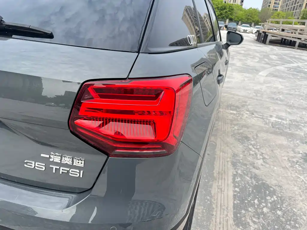 Audi Audi Q2L 2020 35 TFSI Progressive Dynamic Model 2020 - thumbnail 10