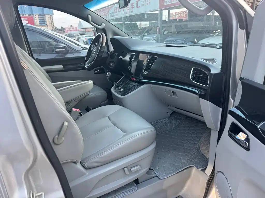 JAC Group Rui Feng M5 2014 2.0T Gasoline Automatic Business Edition 2015 - thumbnail 2