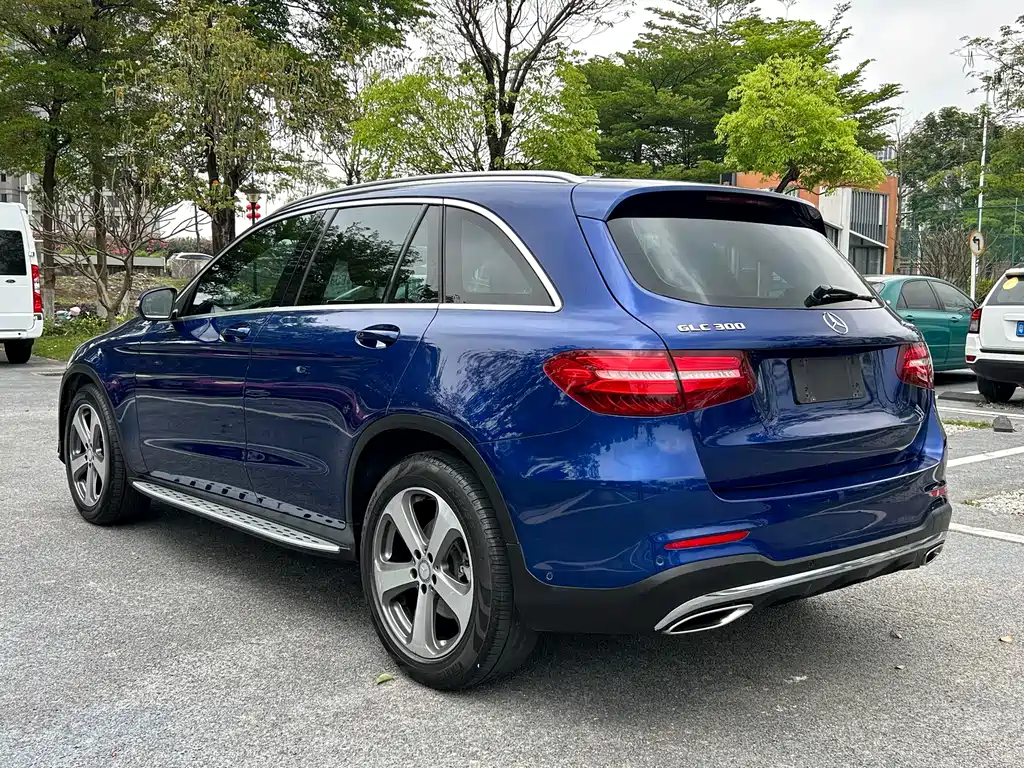 Mercedes-Benz Mercedes-Benz GLC 2017 GLC 300 4MATIC Sport Edition 2017 - thumbnail 10