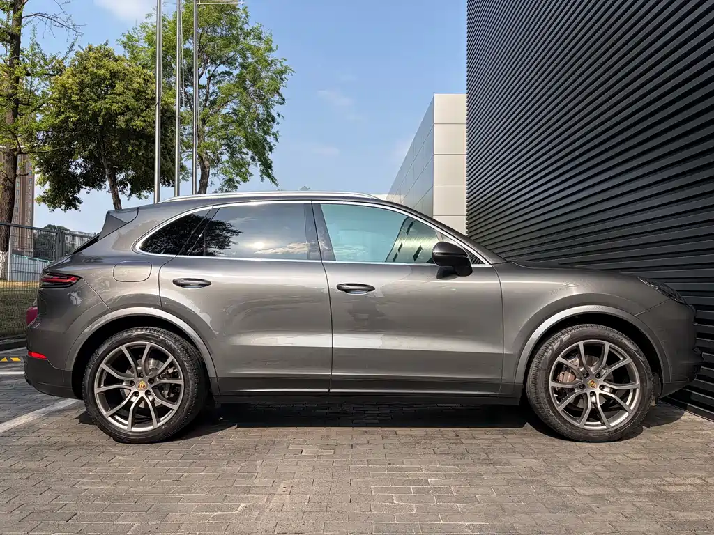 Porsche Porsche Cayenne 2023 Cayenne 3.0T 2022 - thumbnail 5
