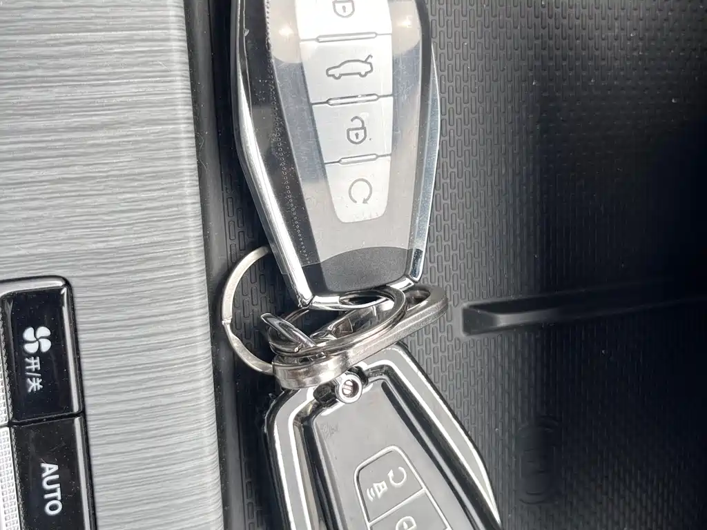 Geely Auto Geely Boyue L 2025 Model Year 4th Generation 1.5TD DCT Shanhe 2025 - thumbnail 9