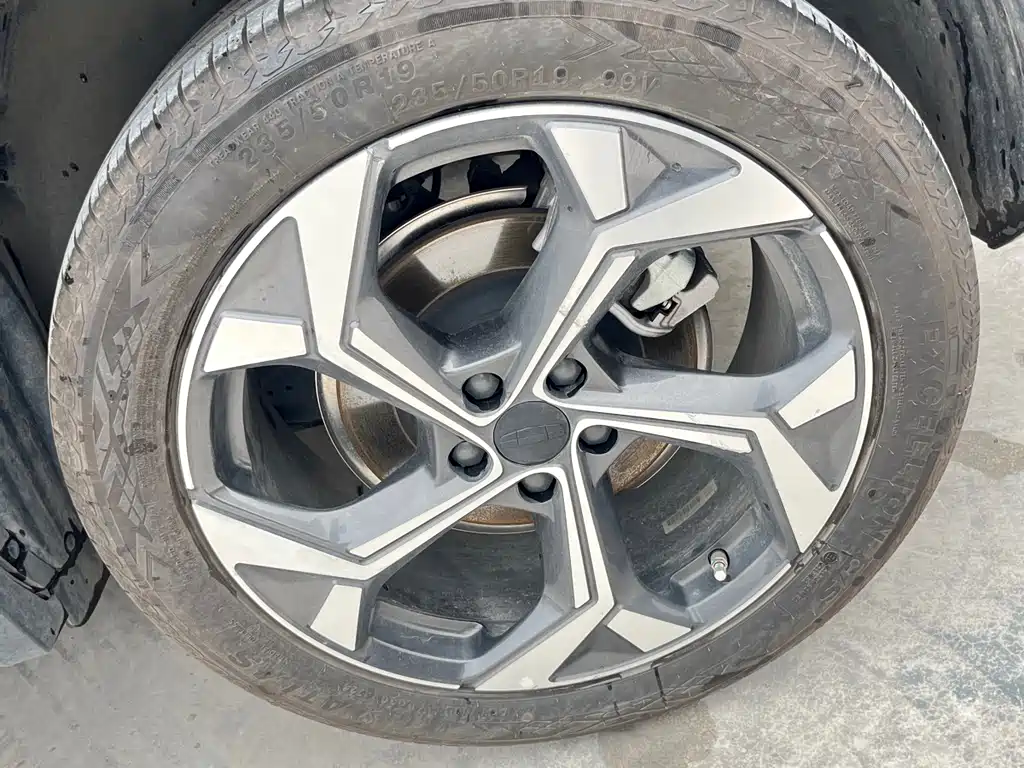 Geely Auto Geely Boyue L 2025 Model Year 4th Generation 1.5TD DCT Shanhe 2025 - thumbnail 19