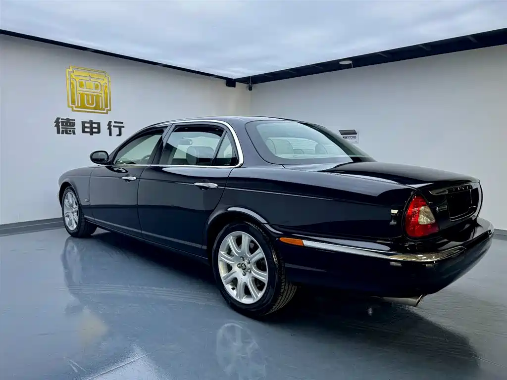 Jaguar Jaguar XJ 2005 XJ8L 4.2 2009 - thumbnail 4
