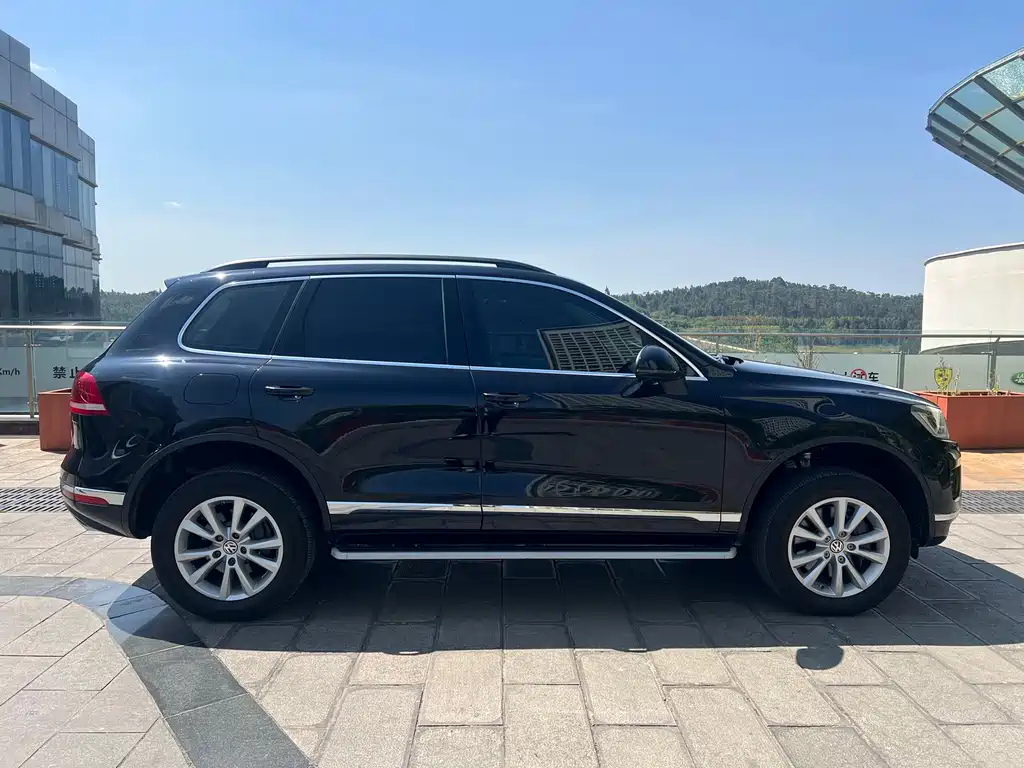 Volkswagen Volkswagen Touareg 2017 3.0 TSI Explorer Edition 2017 - thumbnail 9
