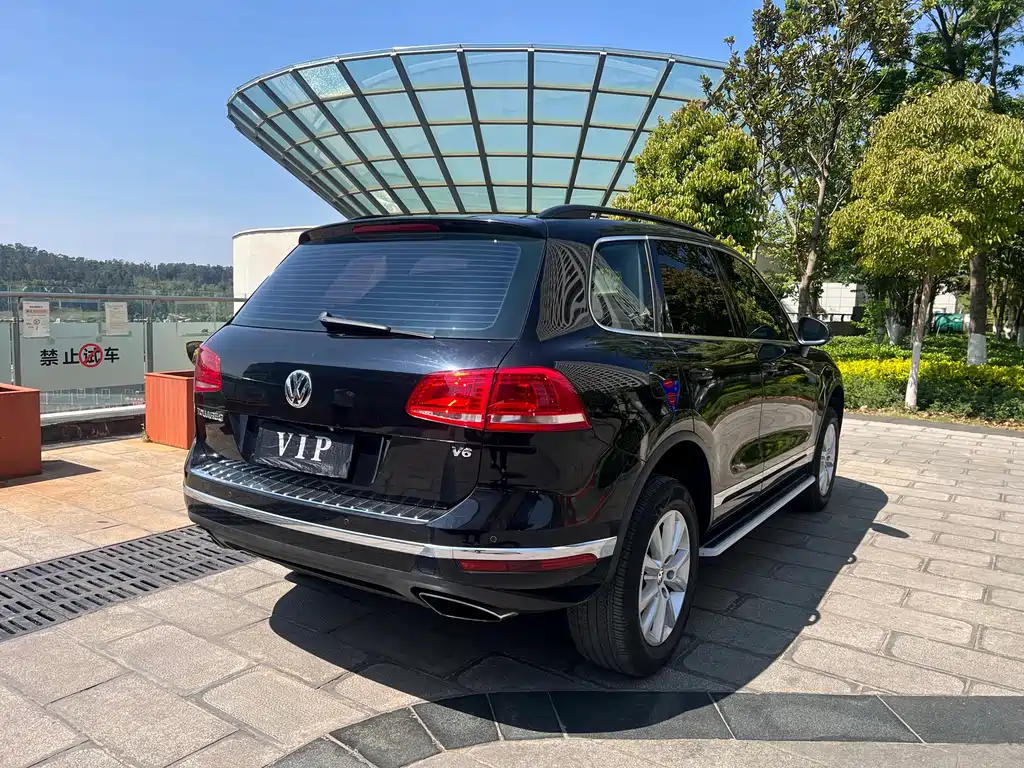 Volkswagen Volkswagen Touareg 2017 3.0 TSI Explorer Edition 2017 - thumbnail 14