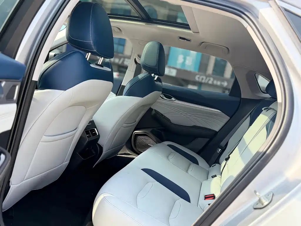 Geely Auto Geely Star Ray 2021 2.0TD Premium 2022 - thumbnail 9