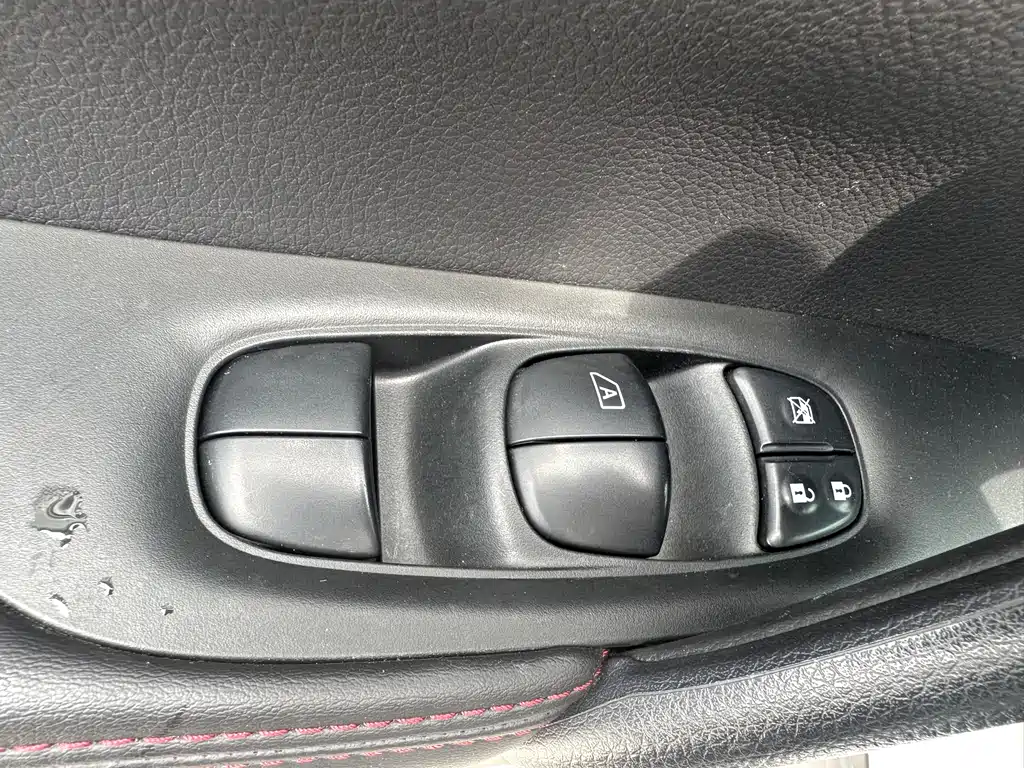 Nissan Nissan Qashqai 2023 Classic 2.0L CVT XV Comfort 2024 - thumbnail 6