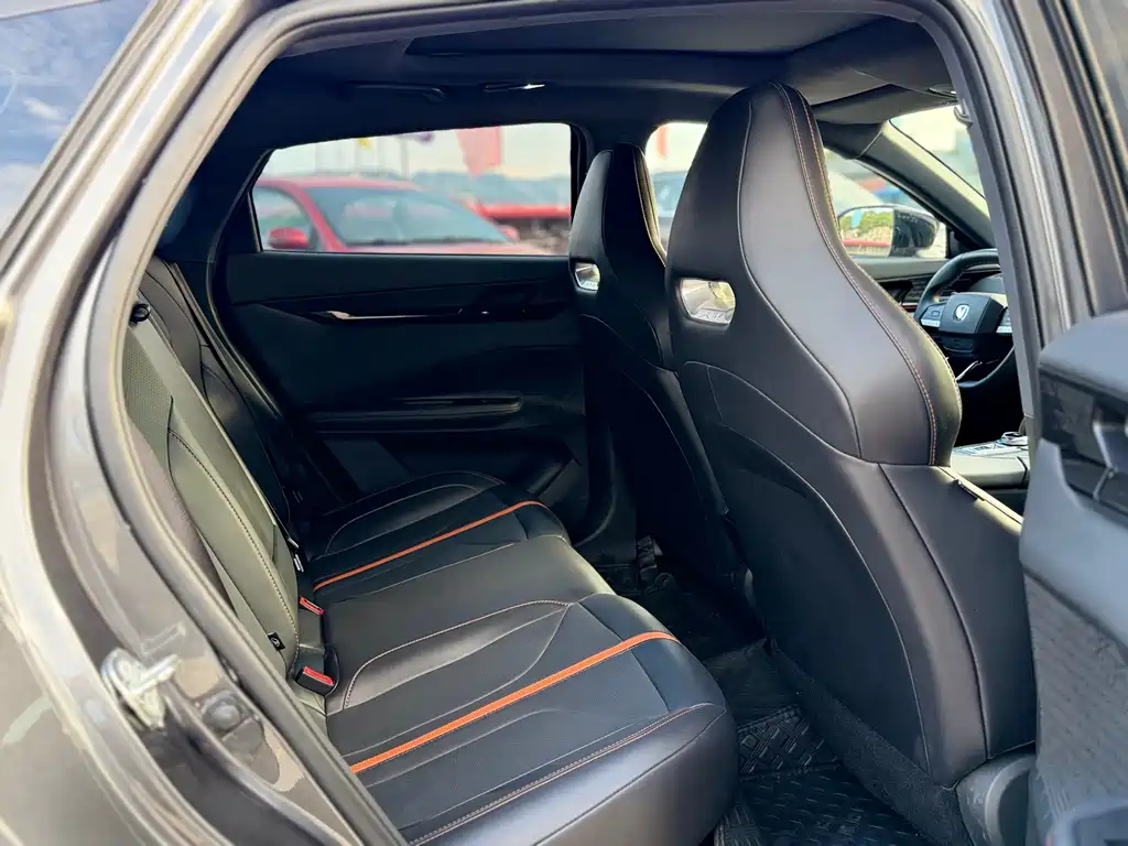 Changan Changan UNI-V 2024 1.5T Premium Sport Model 2024 - thumbnail 12