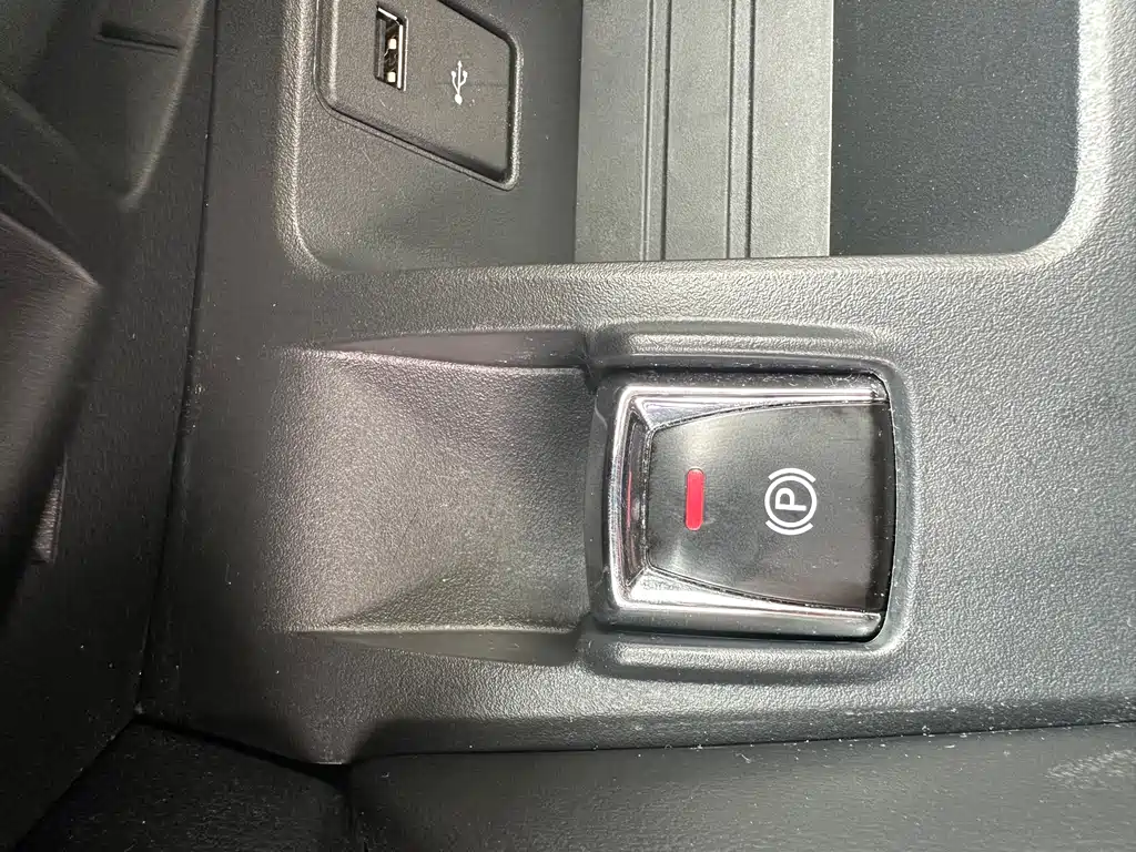 Nissan Nissan Qashqai 2023 Classic 2.0L CVT XV Comfort 2024 - thumbnail 18